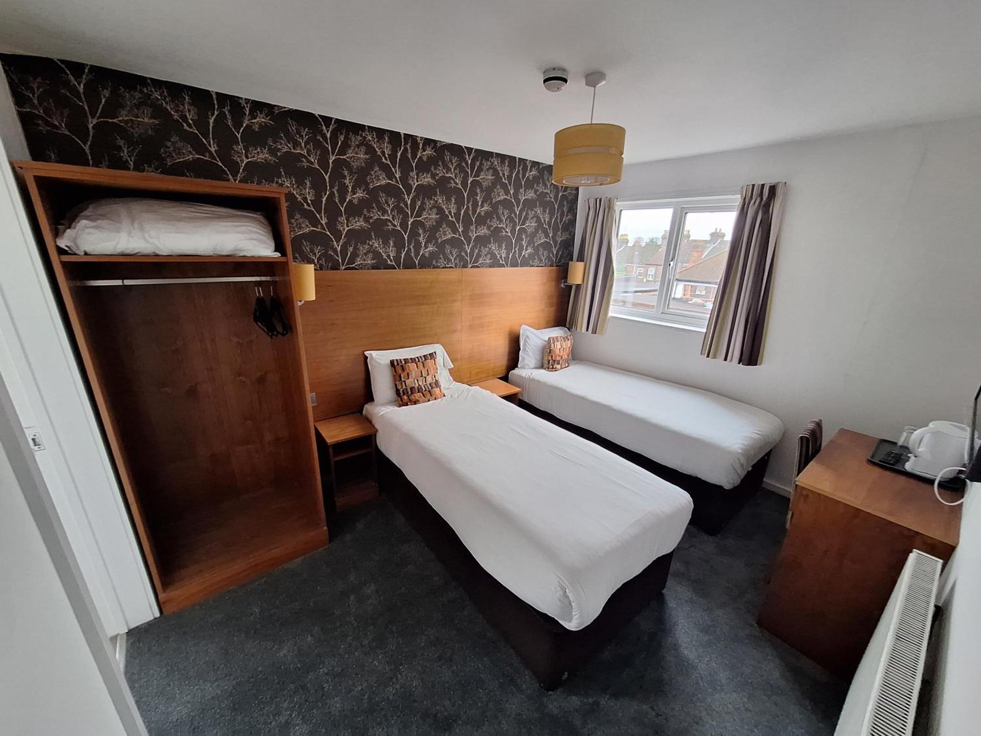 Stockwood Hotel - Luton Airport Ngoại thất bức ảnh