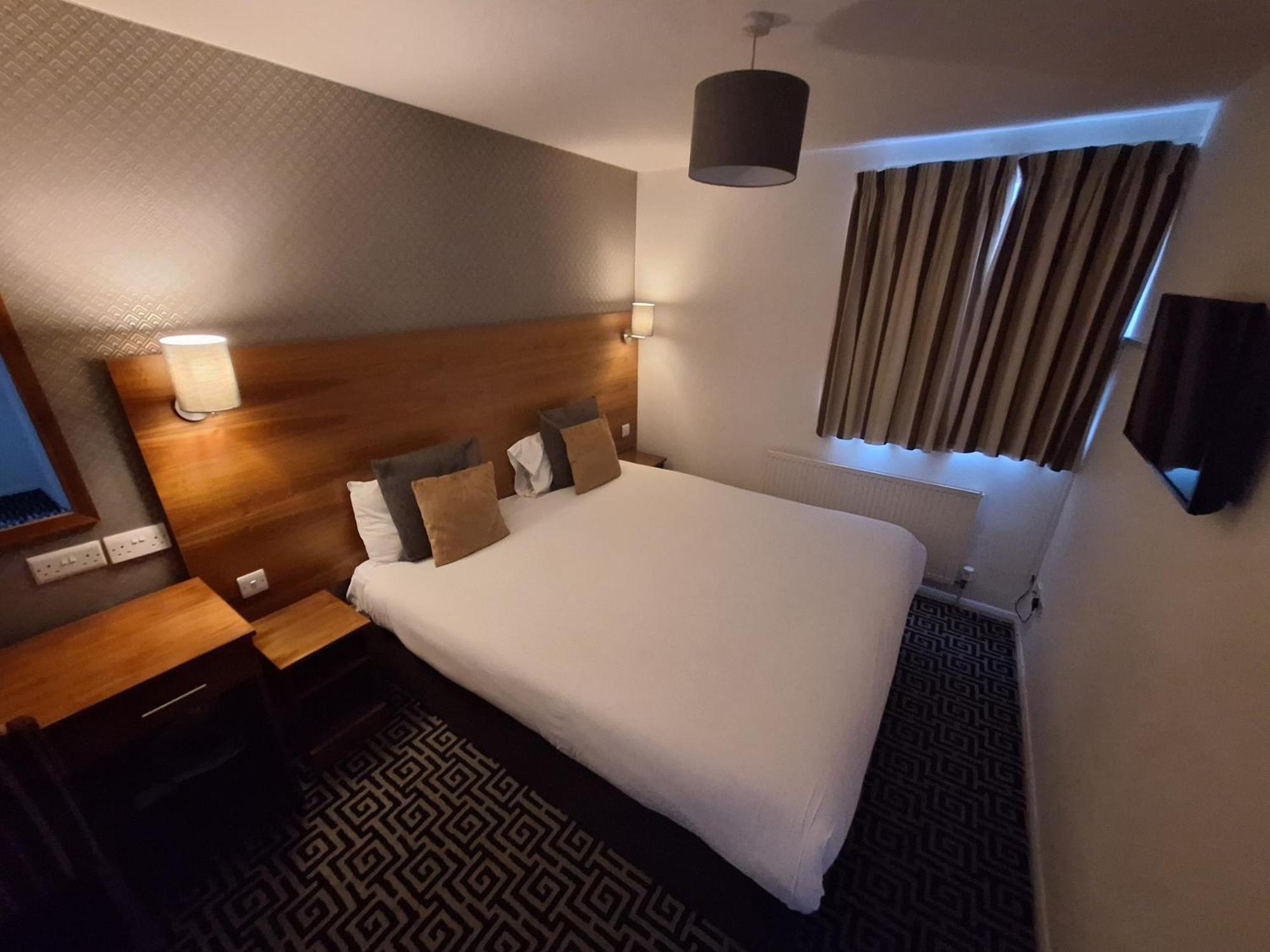 Stockwood Hotel - Luton Airport Ngoại thất bức ảnh